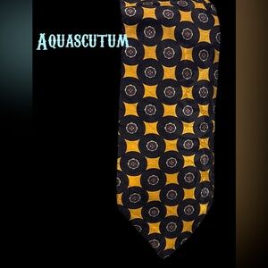 Aquascutum Yellow and Black Patterned Silk Tie